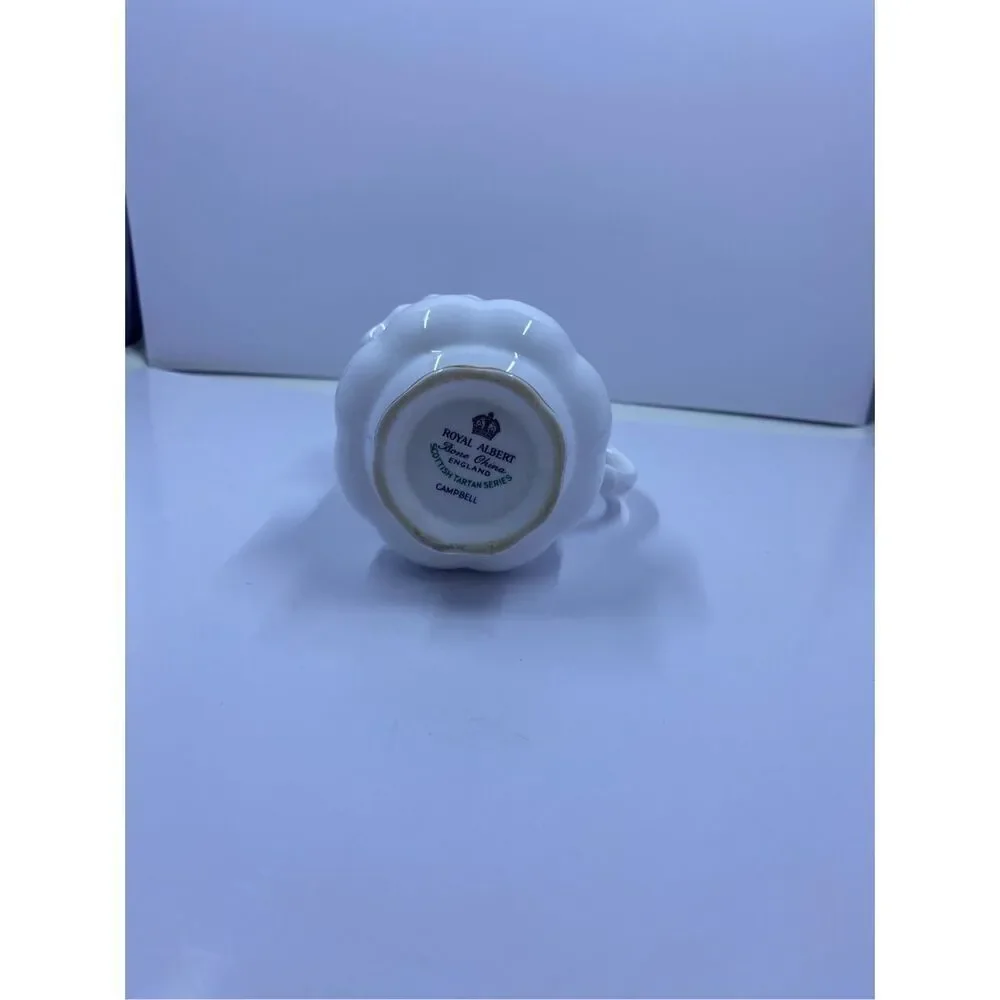 VINTAGE ROYAL ALBERT SCOTTISH TARTAN CAMPBELL BONE CHINA CREAM